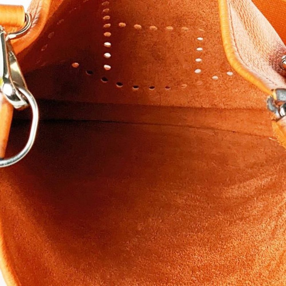 SOLD Hermes Evelyne Iii Pm Orange Clemence Leather Cross Body Bag - Picture 4 of 11
